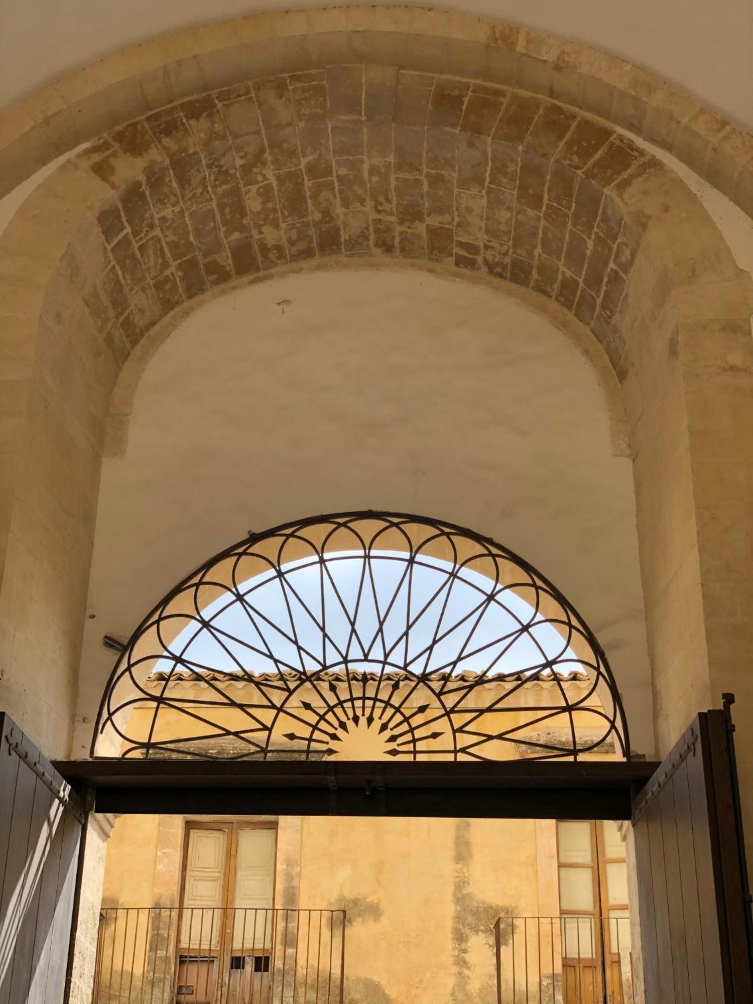 Room 55 Noto Bagian luar foto